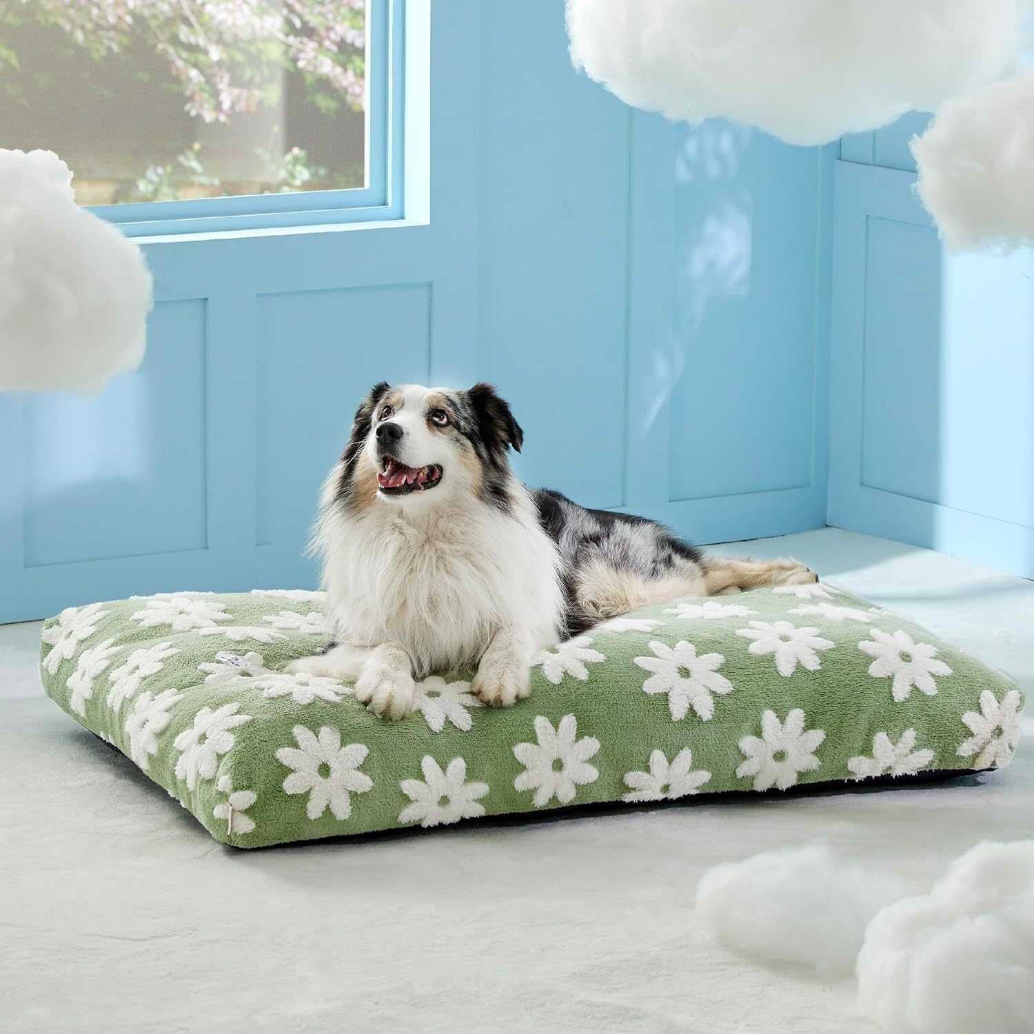 Dog Beds Large Sized Dog Thick Shredded Chopped Foam Pet Bed Dog Bed Indoor With Removable Cover Cute Modern Fuzzy Plush  Anti Slip Bottom